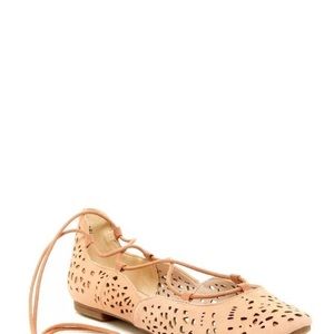 Nine West Zavanna lace up flats size 9.5